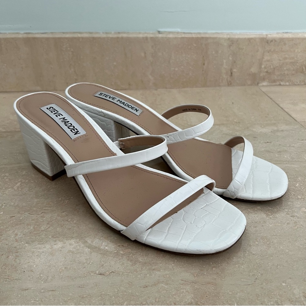 Steve Madden Issy Block Heel